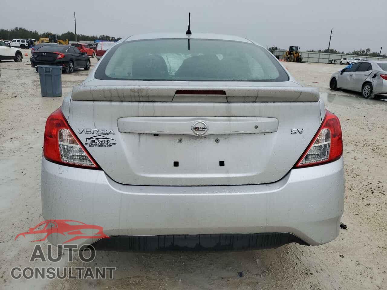NISSAN VERSA 2019 - 3N1CN7AP3KL817359