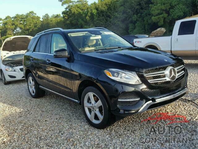 MERCEDES-BENZ GLE 350 4MATIC 2017 - 4JGDA5HB6HA969420