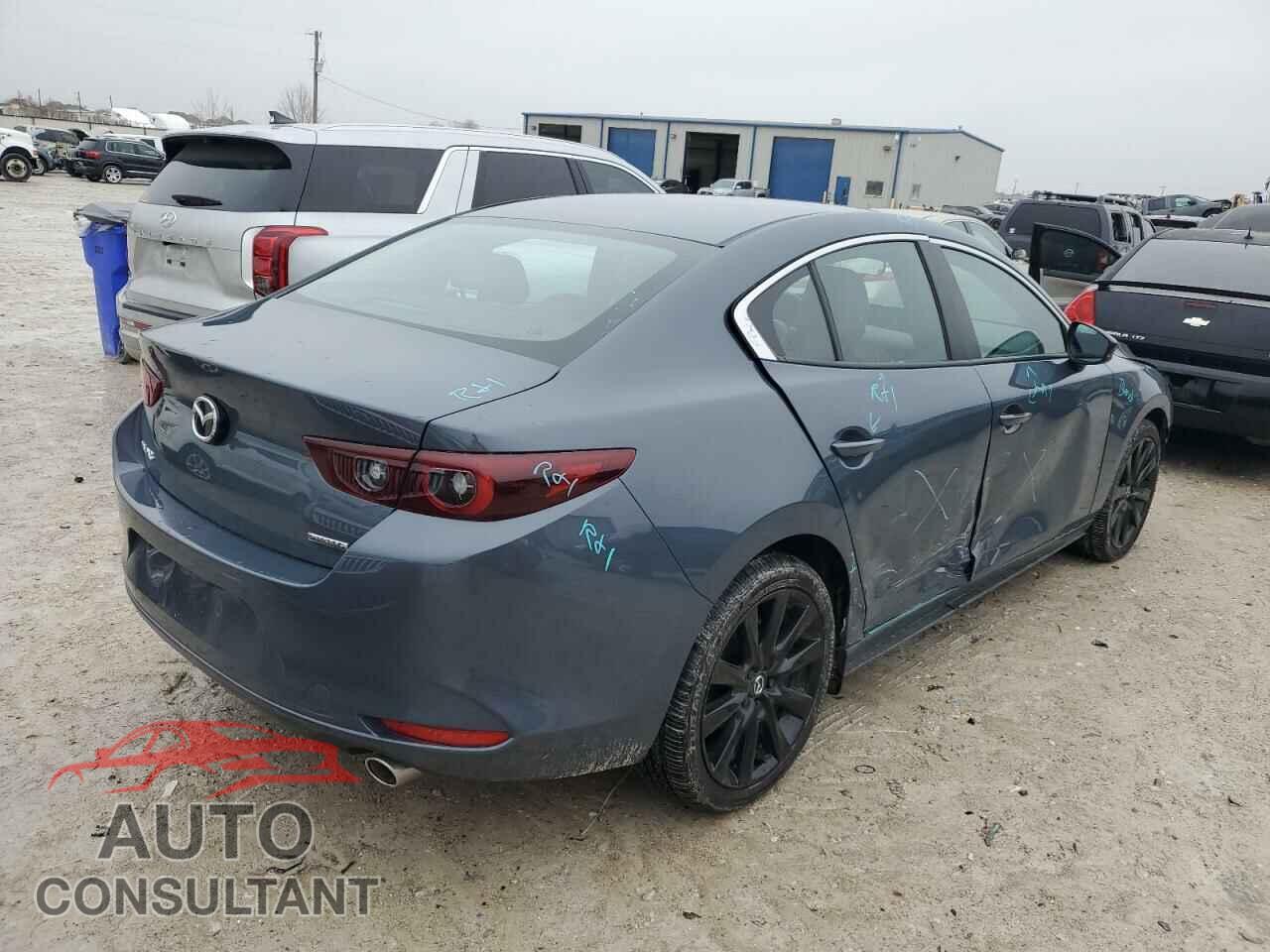 MAZDA 3 2023 - 3MZBPACM7PM383383