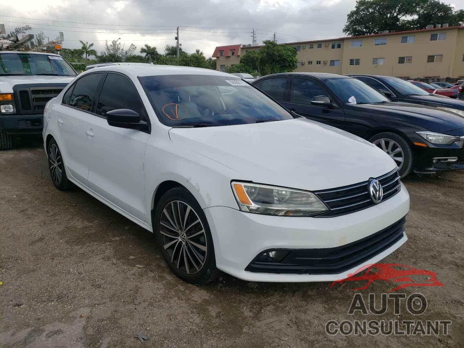 VOLKSWAGEN JETTA 2016 - 3VWD17AJ8GM398383
