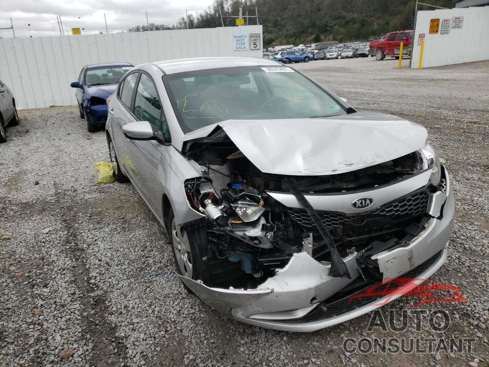 KIA FORTE 2016 - KNAFK4A63G5488742