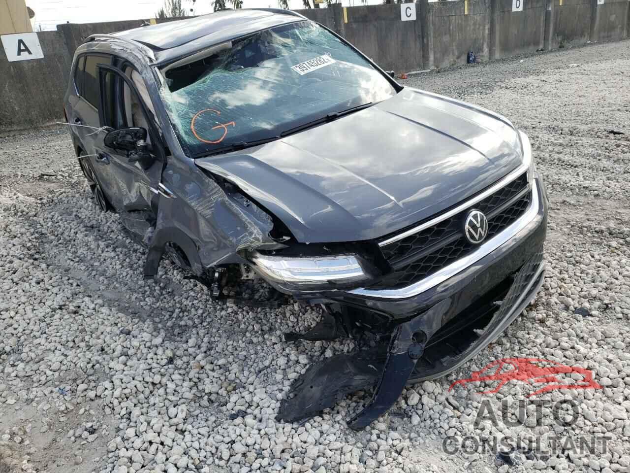 VOLKSWAGEN TAOS SE IQ 2022 - 3VVLX7B22NM034348