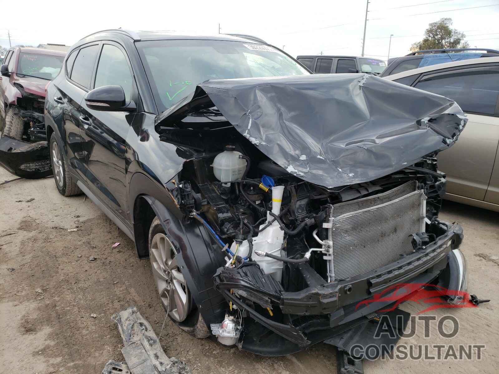 HYUNDAI TUCSON 2018 - KM8J33A42JU803820