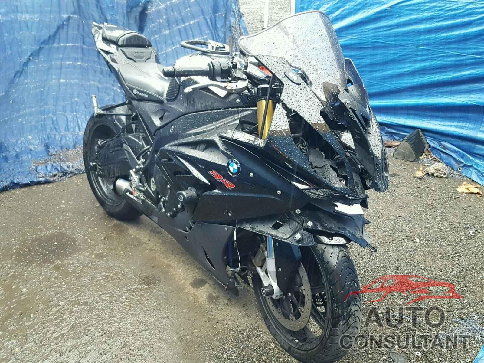 BMW MOTORCYCLE 2015 - WB10D2104FZ353146