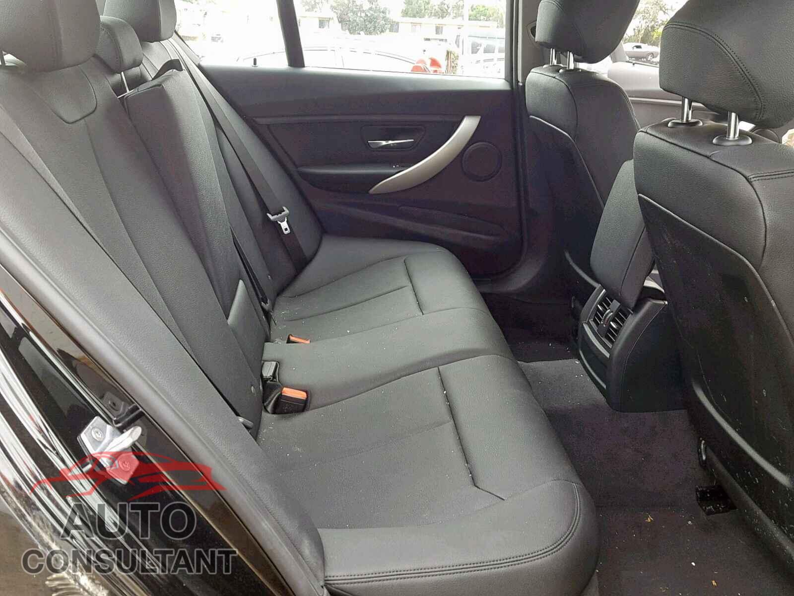 BMW 3 SERIES 2017 - 3KPC24A67ME134891
