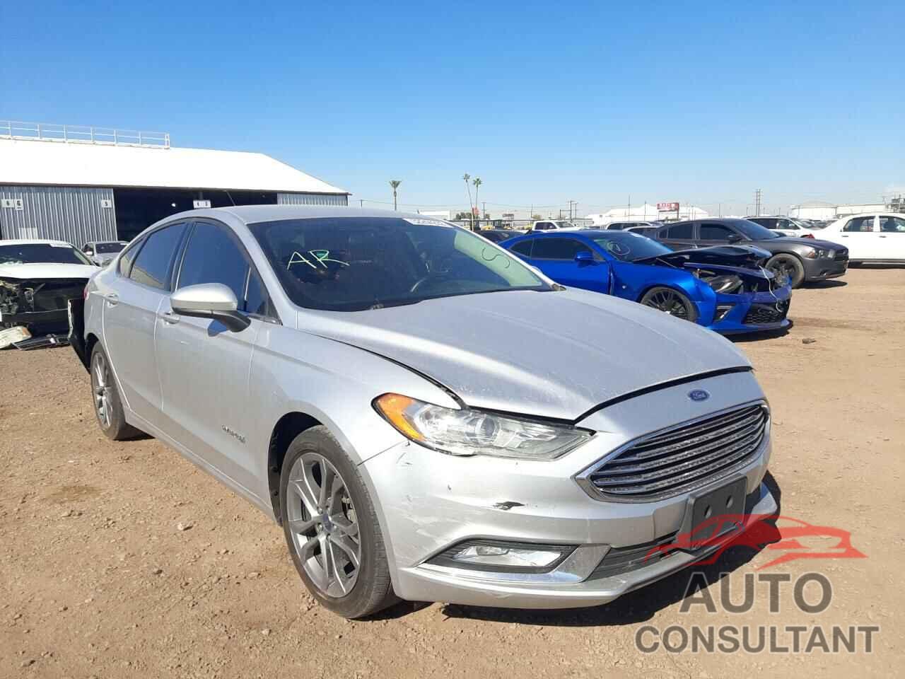 FORD FUSION 2017 - 3FA6P0LU8HR373857