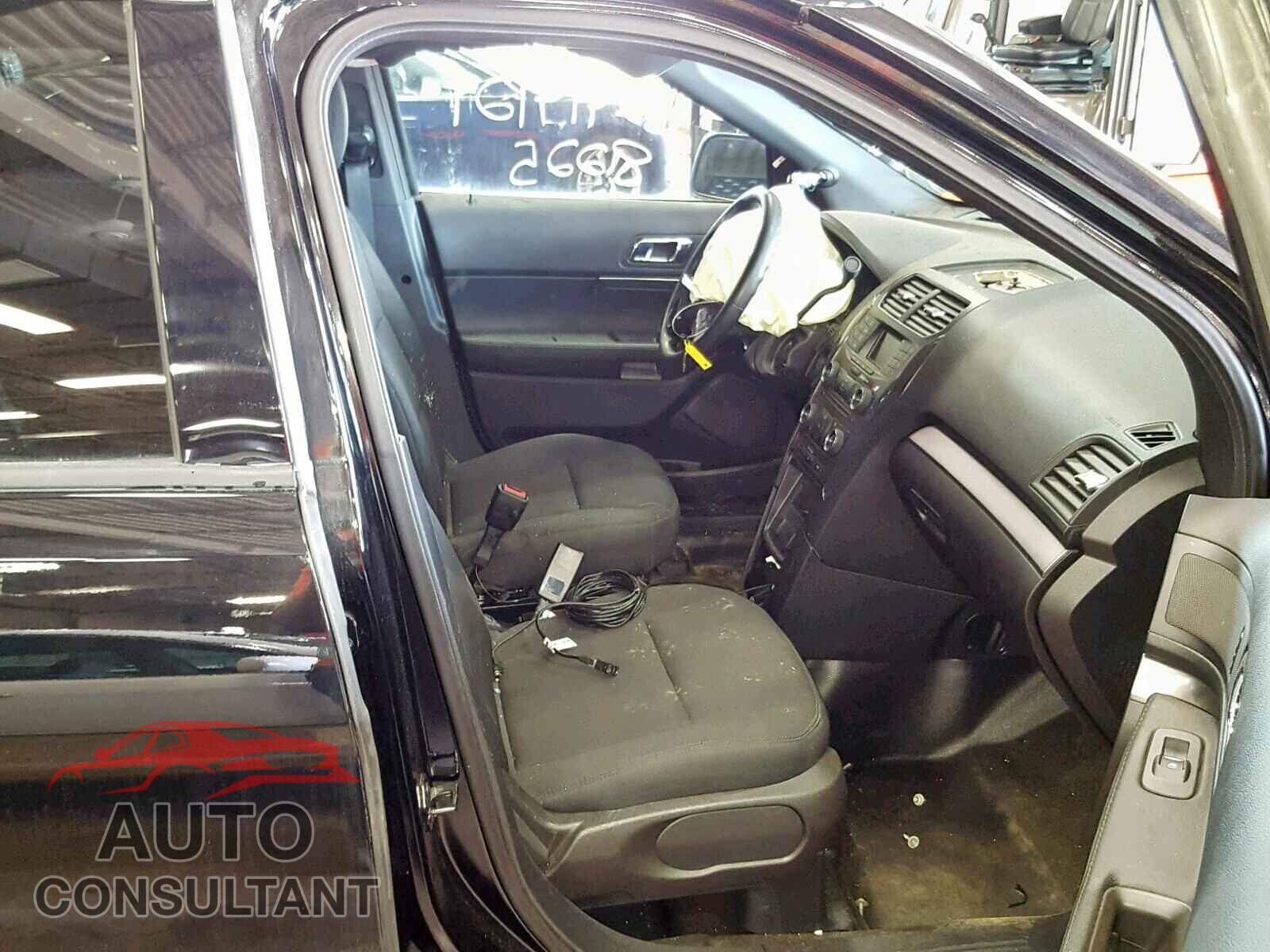 FORD EXPLORER P 2017 - 5YFBURHE1GP512769