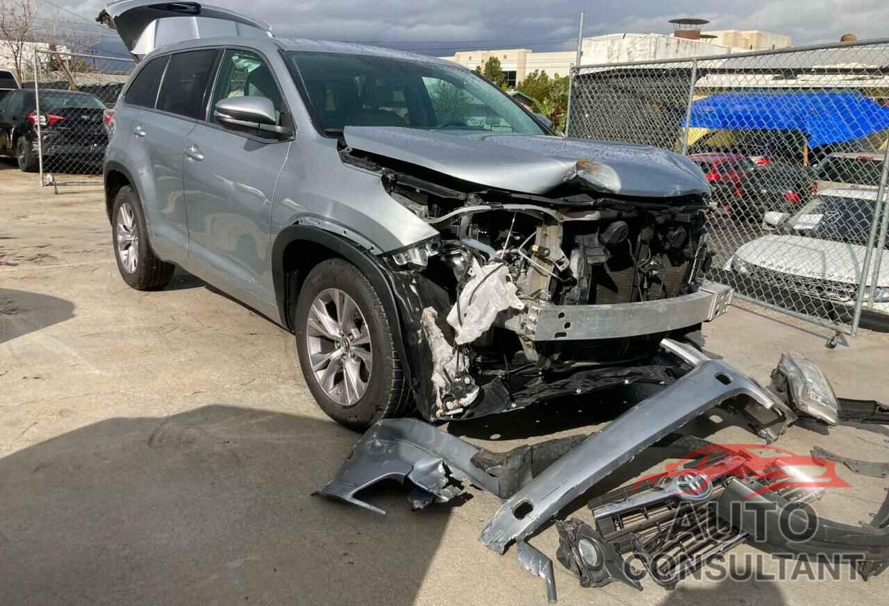 TOYOTA HIGHLANDER 2016 - 5TDZKRFH1GS127821