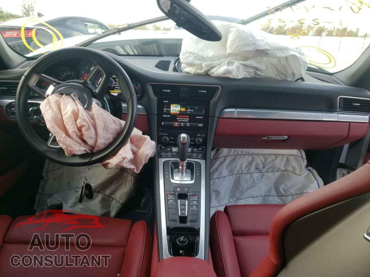PORSCHE 911 2017 - WP0CB2A9XHS154943