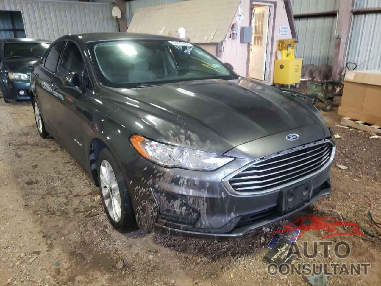 FORD FUSION 2019 - 3FA6P0LU7KR221883