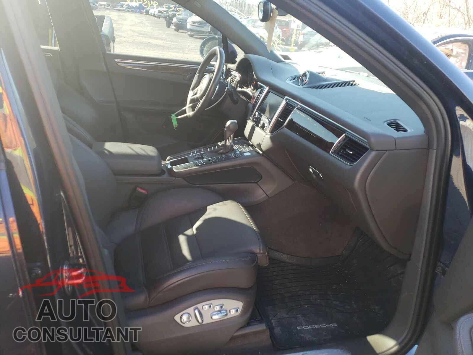 PORSCHE MACAN 2016 - WP1AB2A52GLB46413