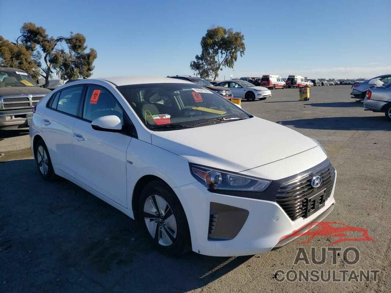 HYUNDAI IONIQ 2019 - KMHC65LC8KU178535