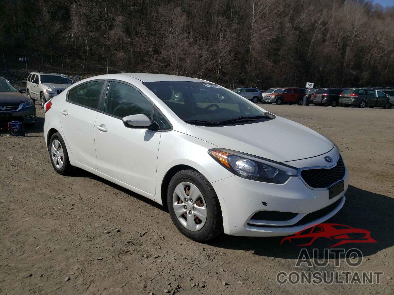 KIA FORTE 2016 - KNAFX4A61G5524123