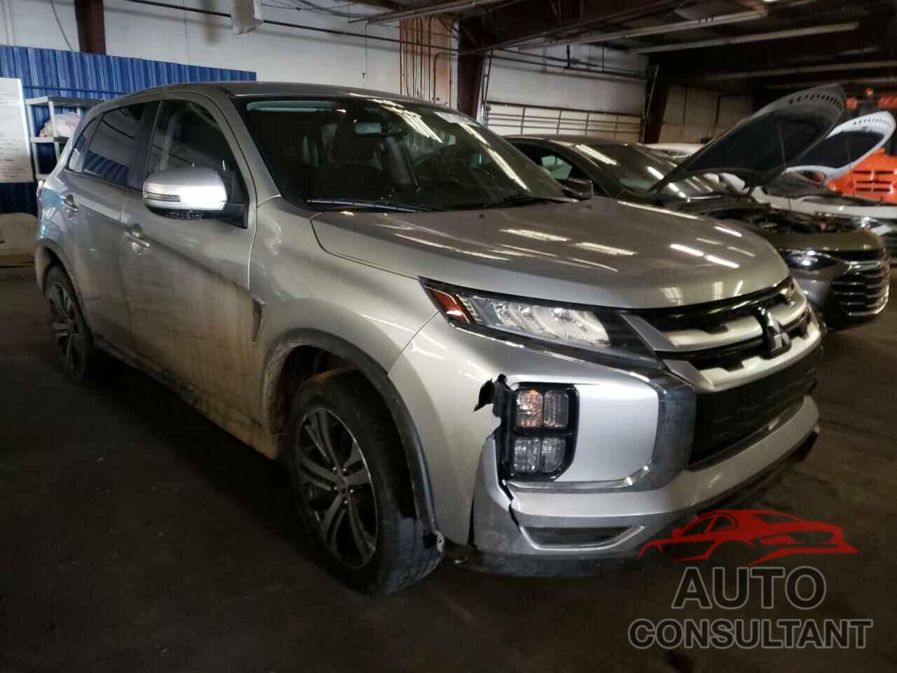 MITSUBISHI OUTLANDER 2020 - JA4AR3AU8LU009582