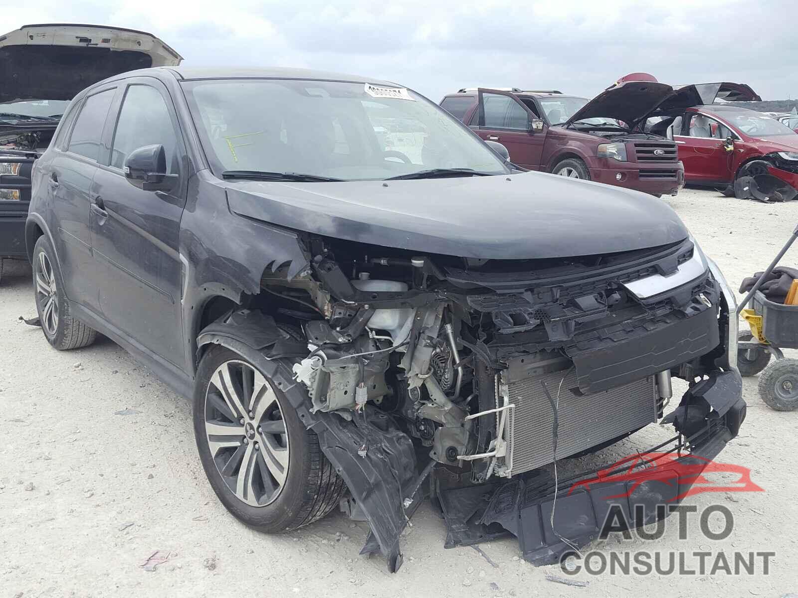 MITSUBISHI OUTLANDER 2021 - JA4ARUAU0MU003430