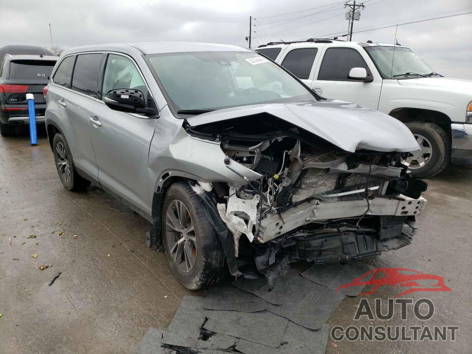 TOYOTA HIGHLANDER 2019 - 5TDZZRFH4KS304916