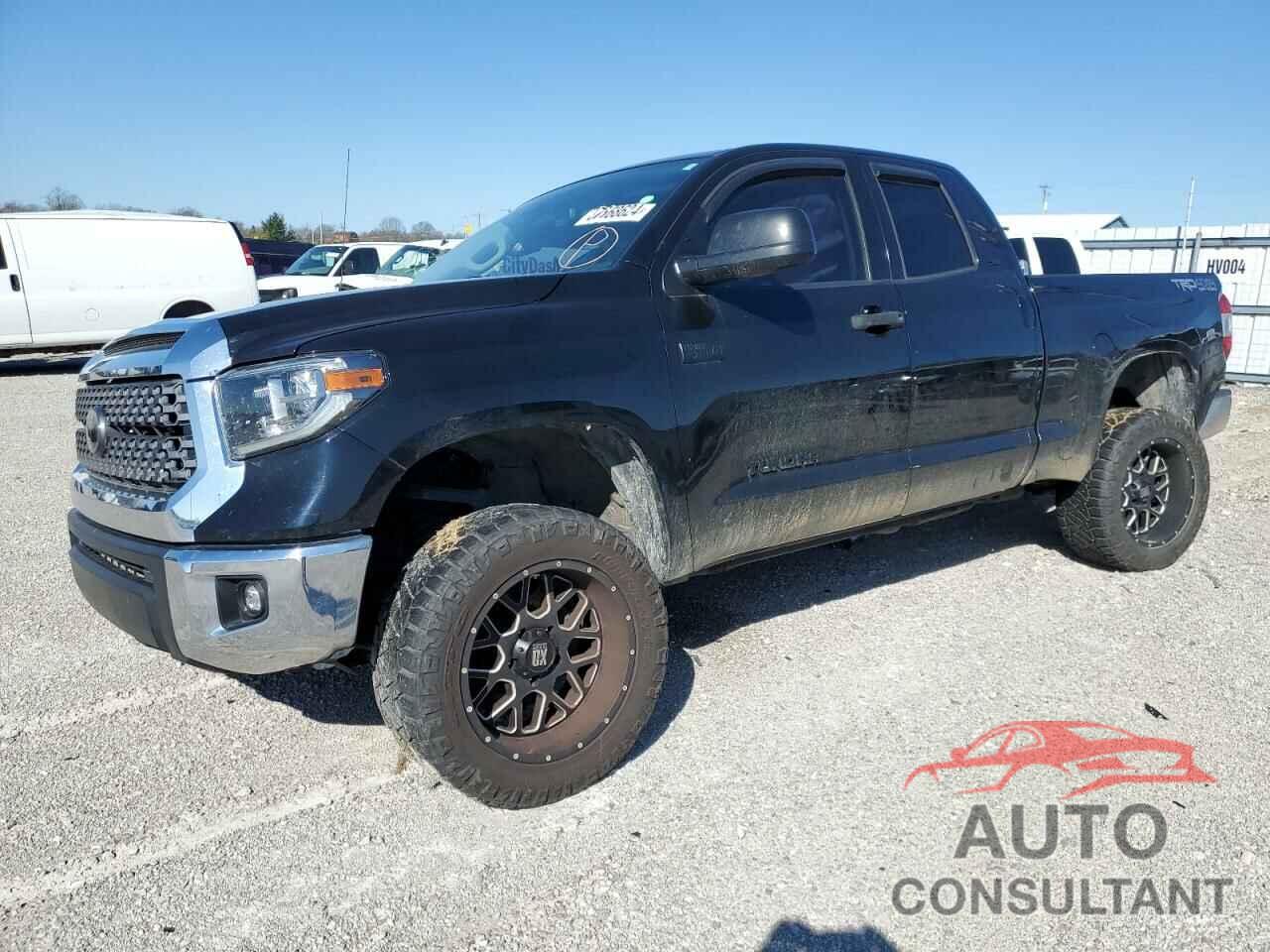 TOYOTA TUNDRA 2018 - 5TFUW5F12JX695443