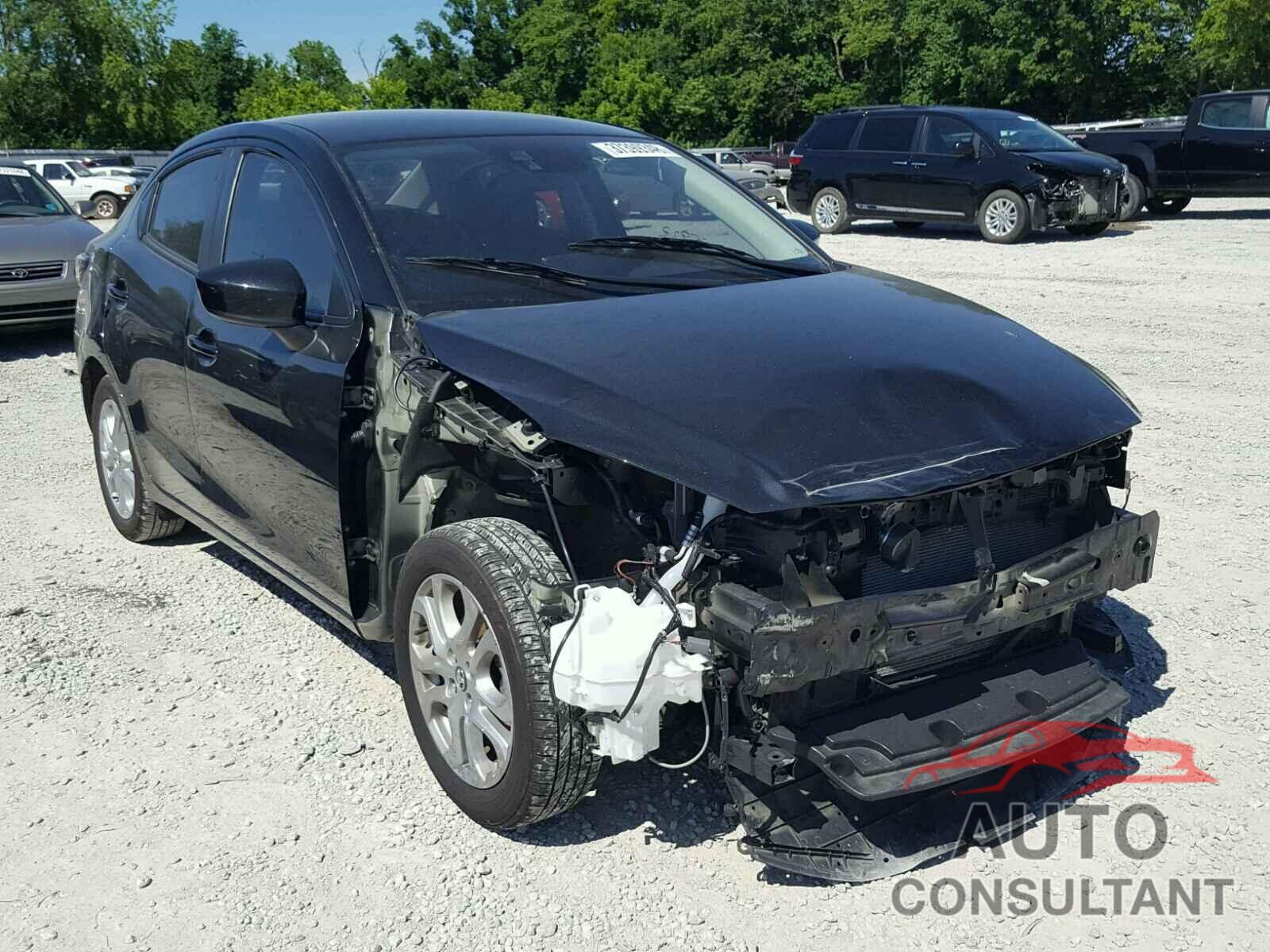 TOYOTA YARIS 2017 - 3MYDLBYV7HY167303