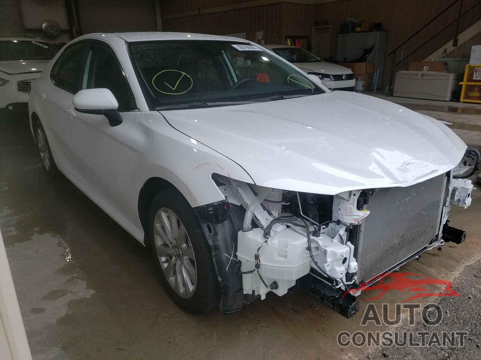 TOYOTA CAMRY 2019 - 4T1B11HK3KU759136