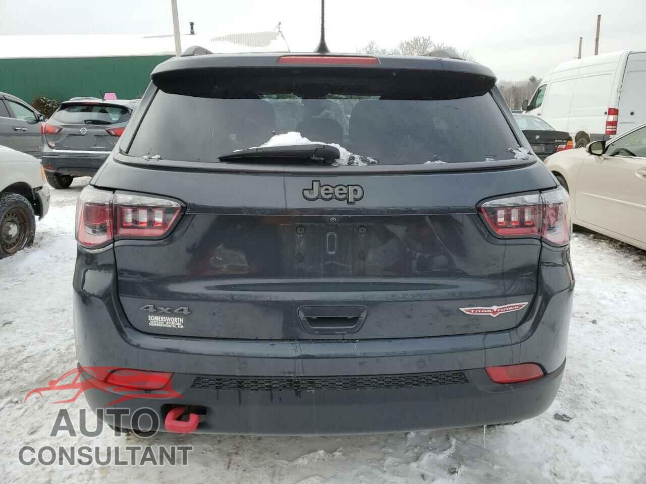 JEEP COMPASS 2017 - 3C4NJDDB9HT650935
