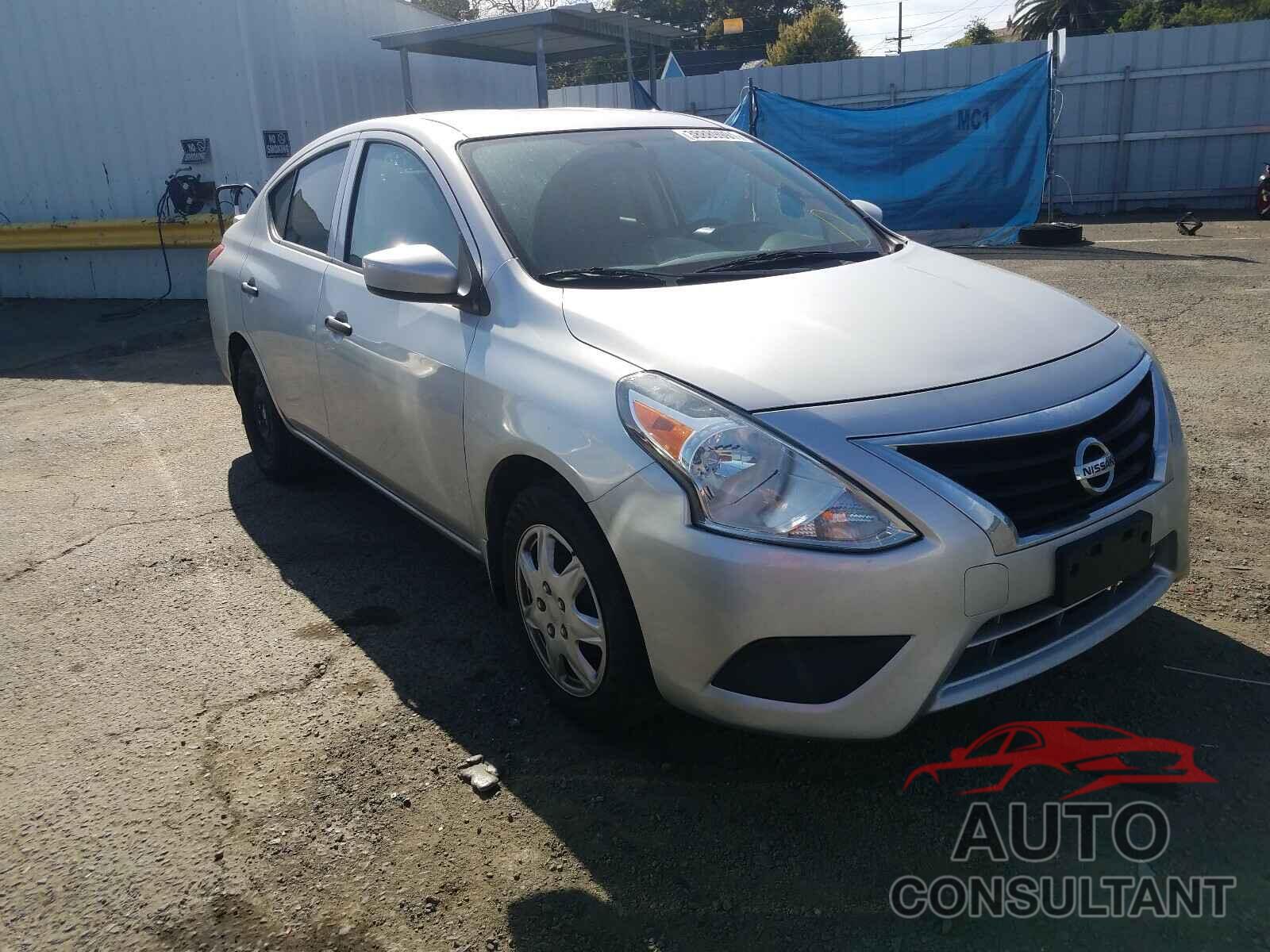 NISSAN VERSA 2017 - 3N1CN7AP2HL868456