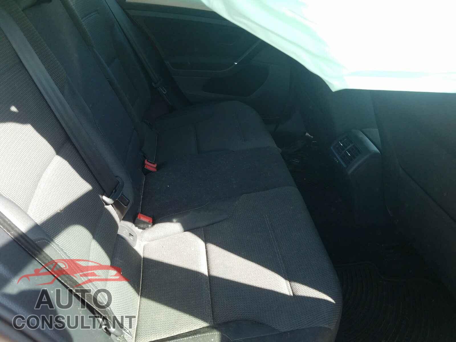 VOLKSWAGEN GOLF 2017 - 3VW217AU7HM017285