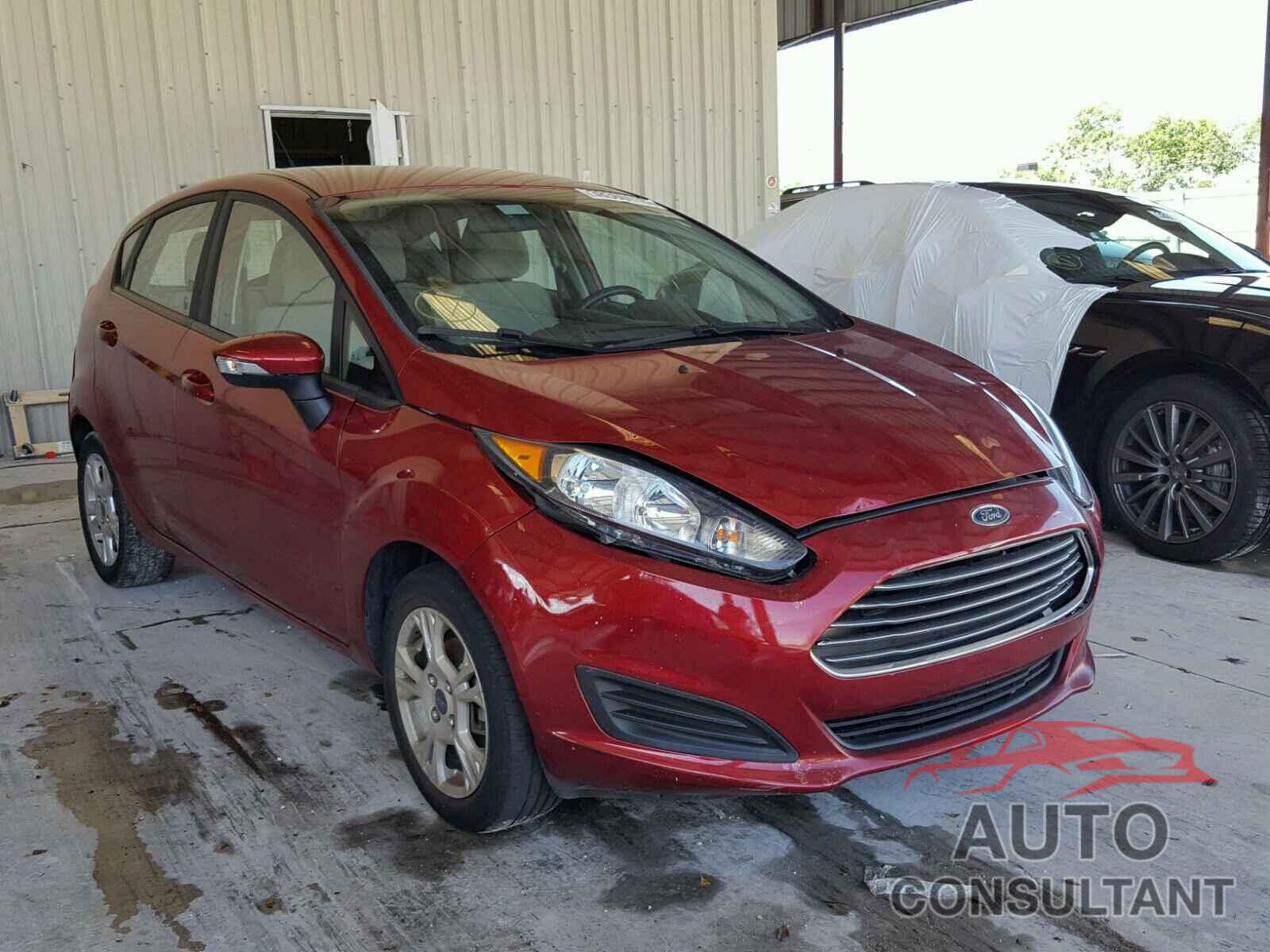 FORD FIESTA SE 2015 - 3FADP4EJ3FM202820