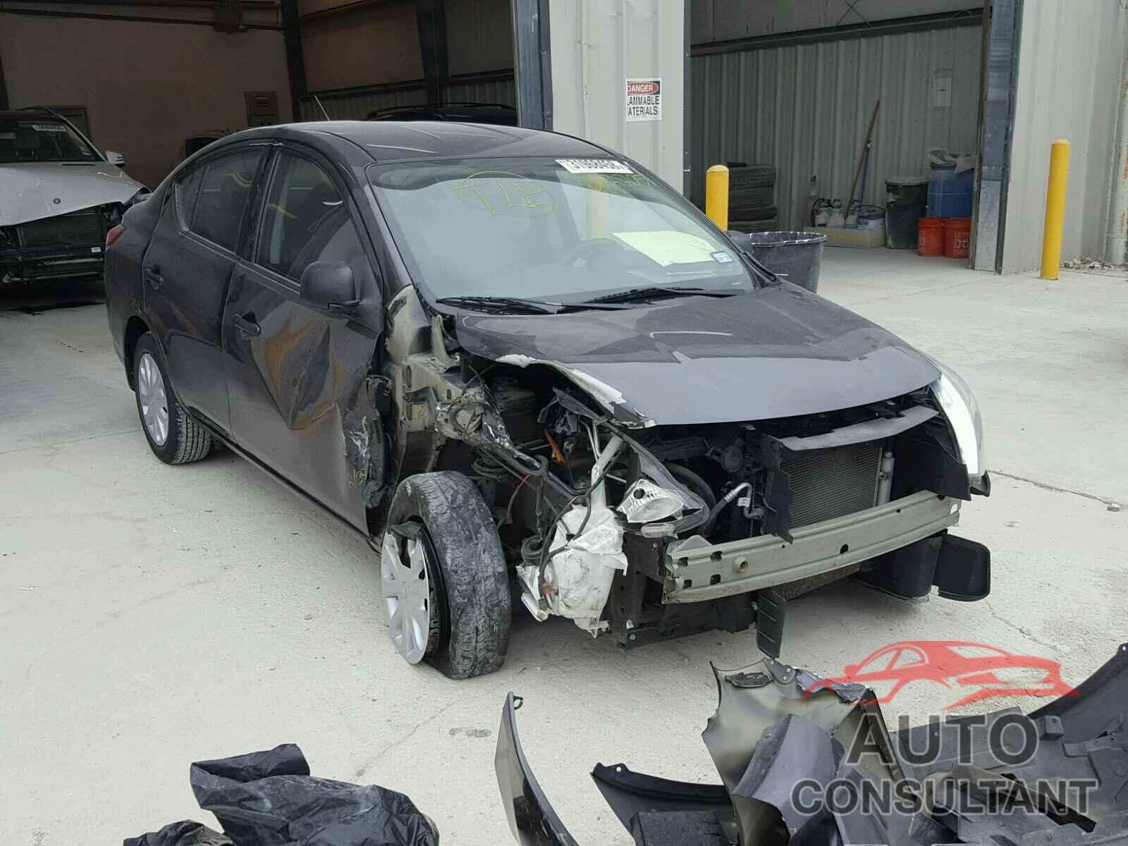 NISSAN VERSA 2015 - 3N1CN7APXFL872705