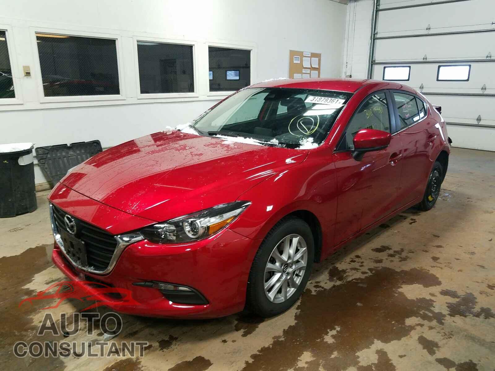 MAZDA 3 2018 - 3MZBN1U79JM192702