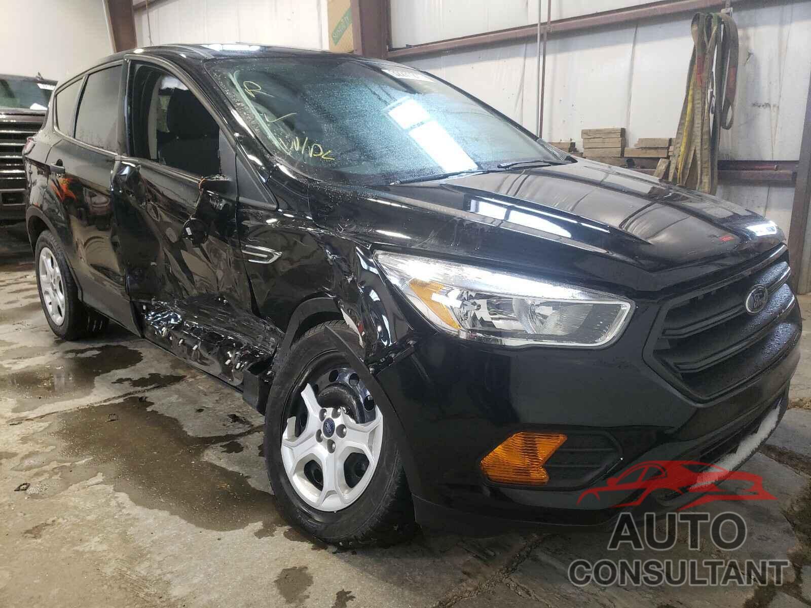 FORD ESCAPE 2017 - 1FMCU0F75HUA72396