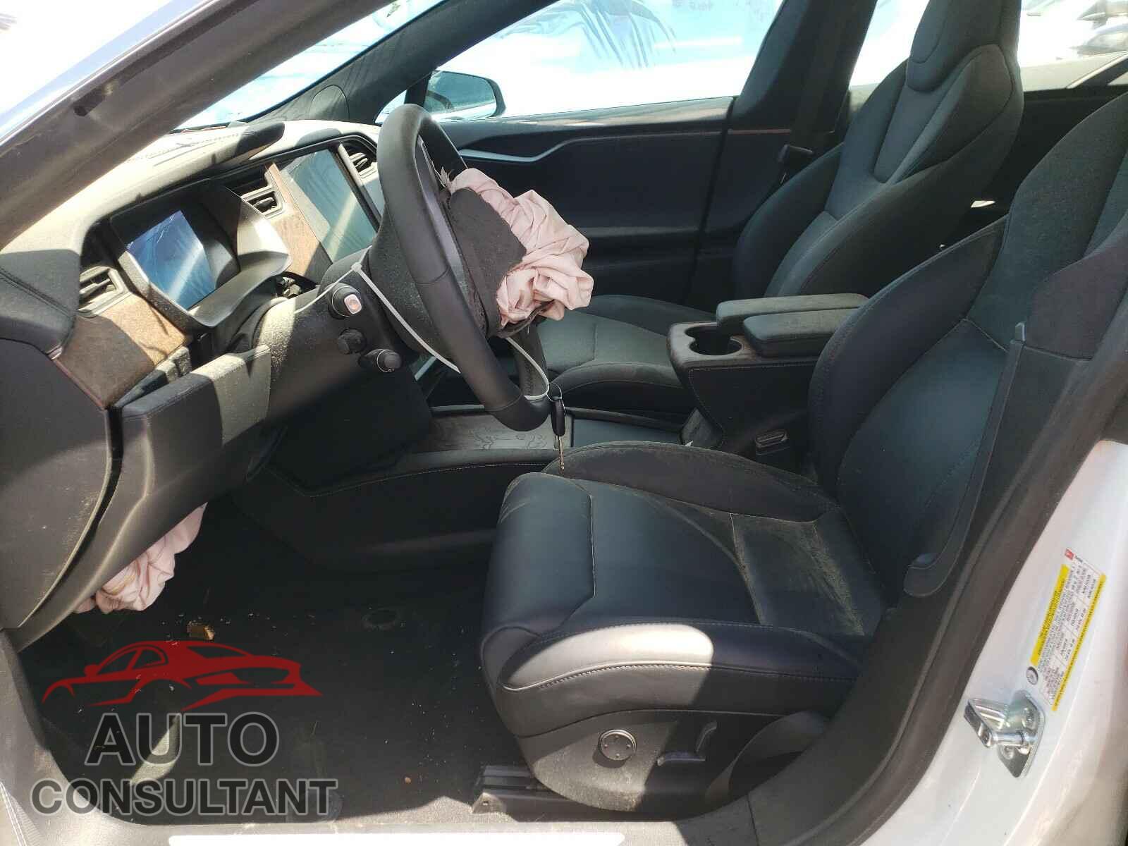 TESLA MODEL S 2019 - 5YJSA1E25KF334986
