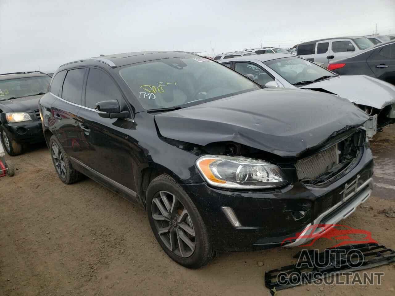 VOLVO XC60 2017 - YV449MRR8H2223433