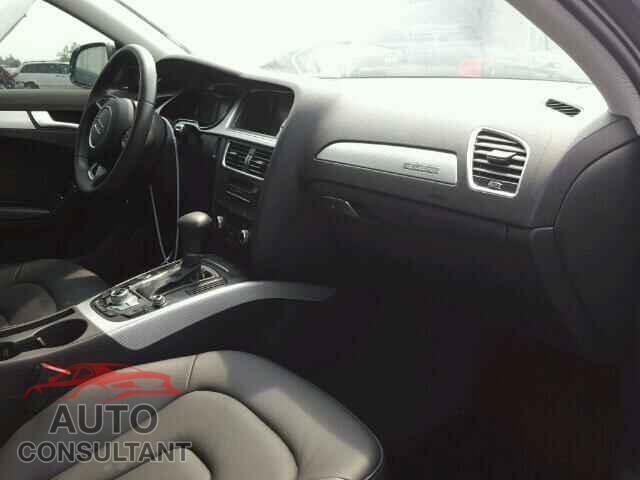 AUDI A4 2015 - WAUKFCFL4FN034302