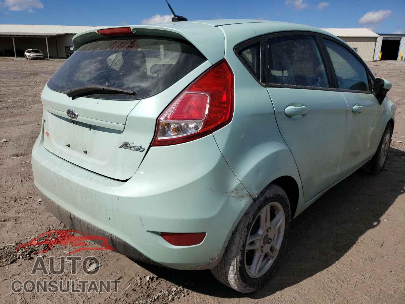 FORD FIESTA 2017 - 3FADP4EJ3HM129029