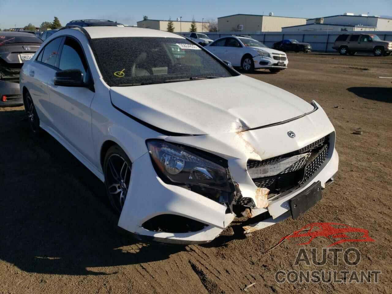 MERCEDES-BENZ CLA-CLASS 2019 - WDDSJ4EB1KN704176