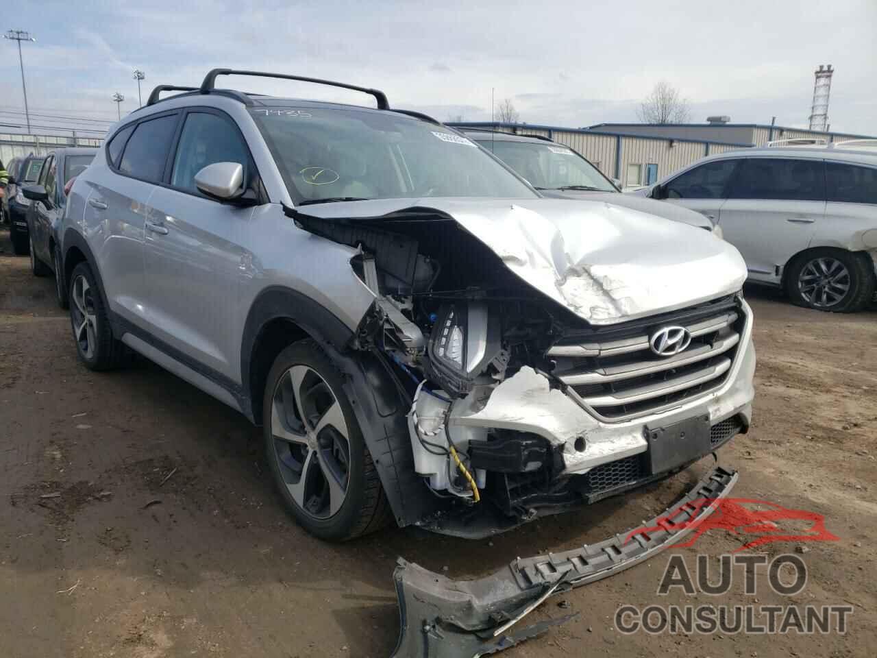 HYUNDAI TUCSON 2018 - KM8J33A2XJU743056