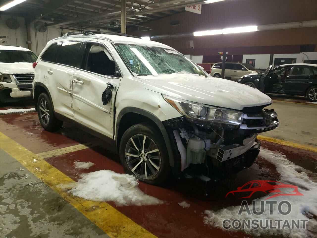 TOYOTA HIGHLANDER 2019 - 5TDJZRFH2KS626287