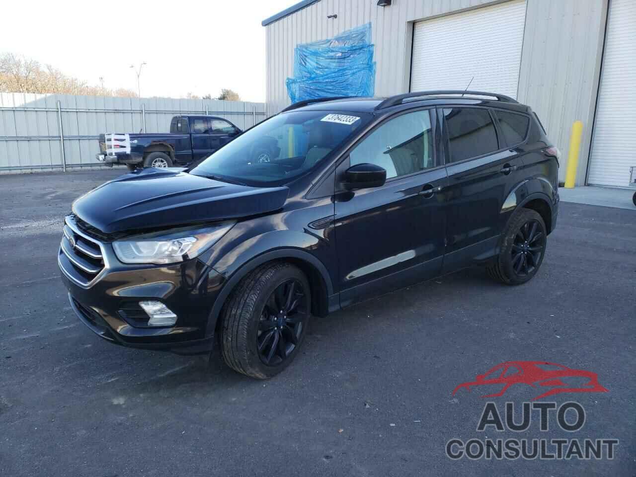 FORD ESCAPE 2017 - 1FMCU9GD1HUD63423