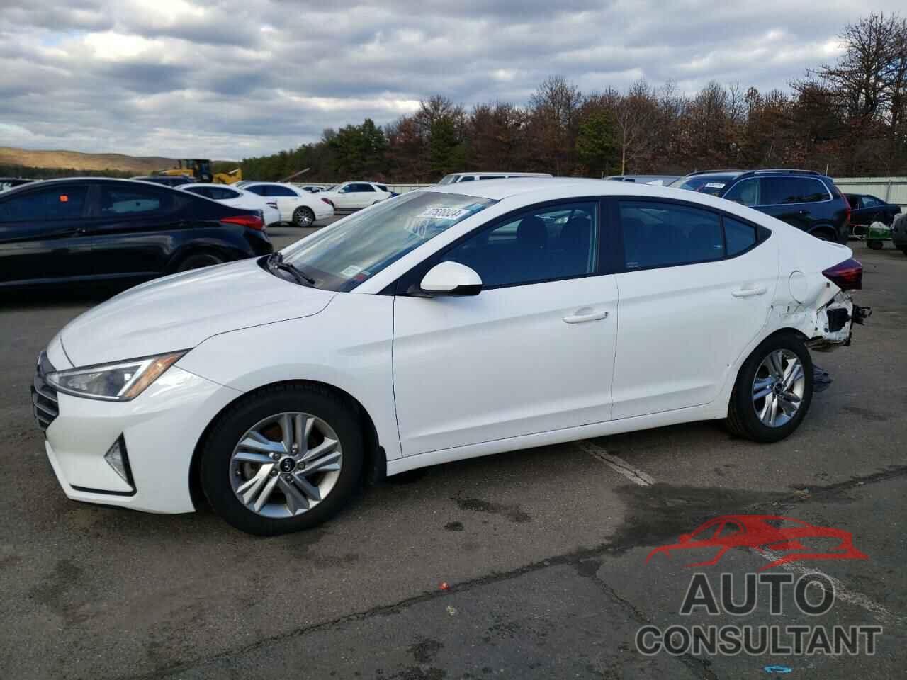HYUNDAI ELANTRA 2020 - 5NPD84LFXLH580642