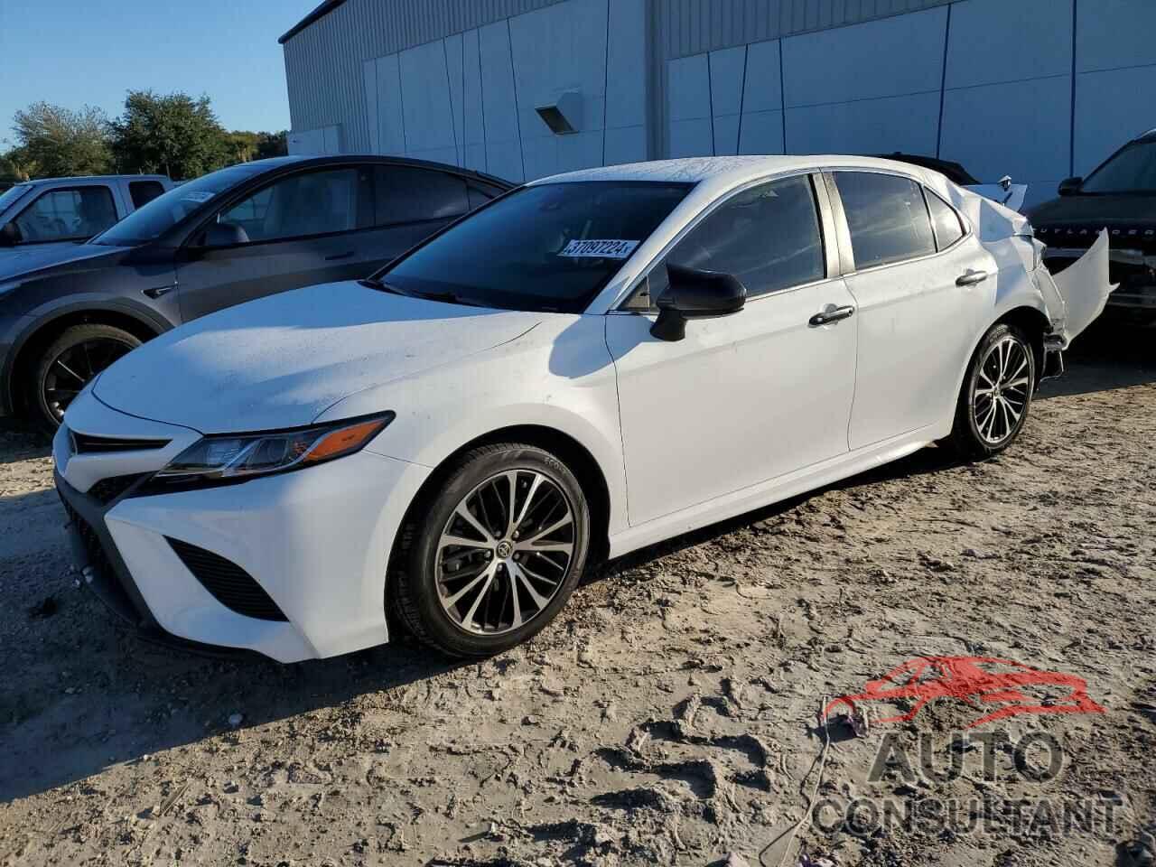 TOYOTA CAMRY 2020 - 4T1G11AK8LU368307