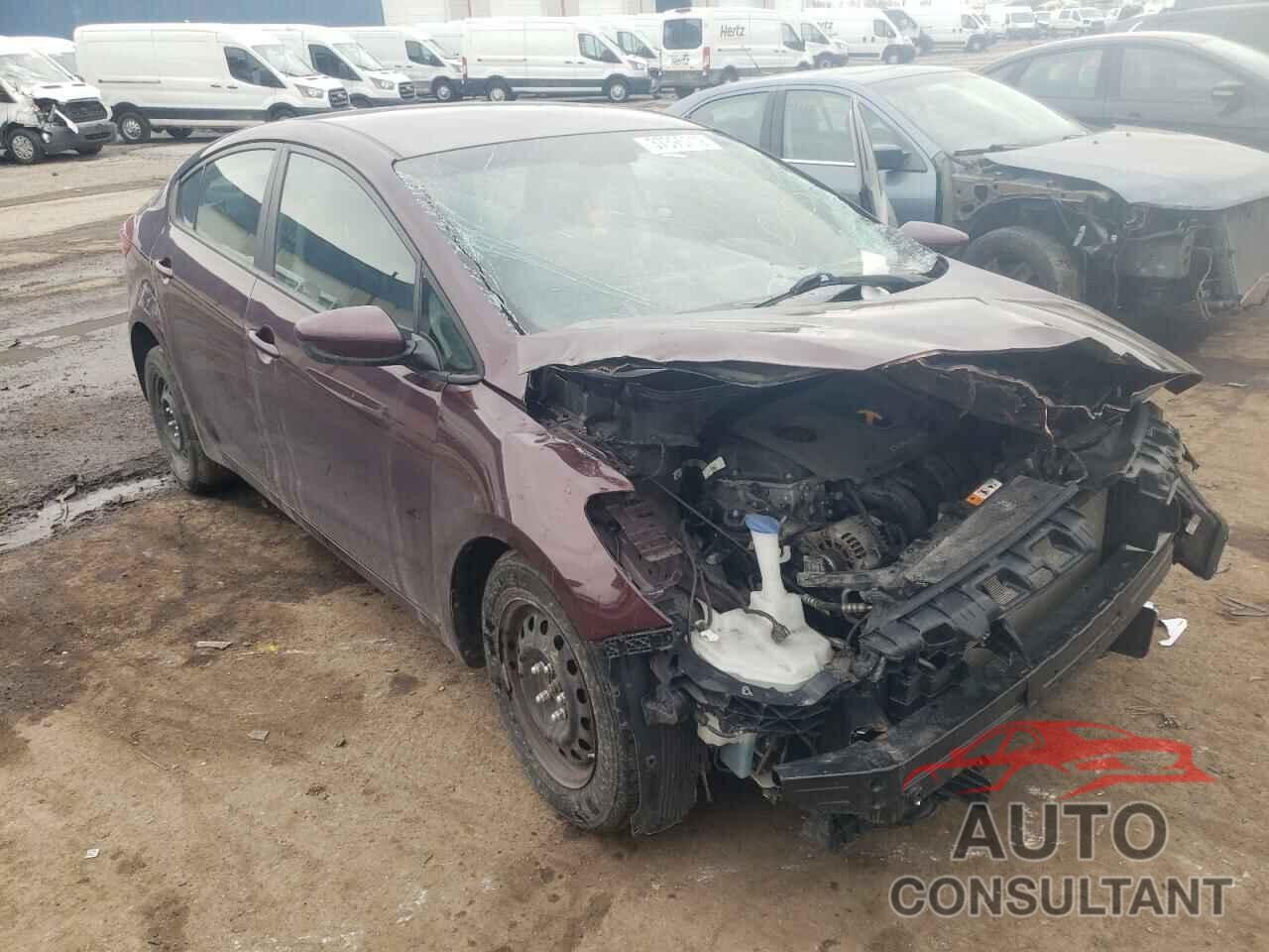 KIA FORTE 2018 - 3KPFK4A74JE266279