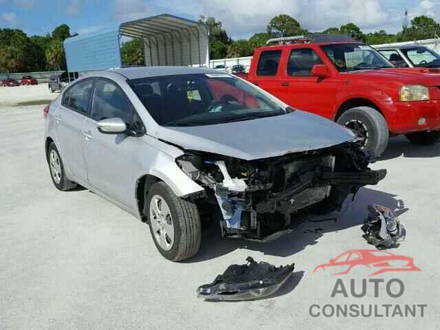 KIA FORTE 2016 - KNAFX4A67G5542576