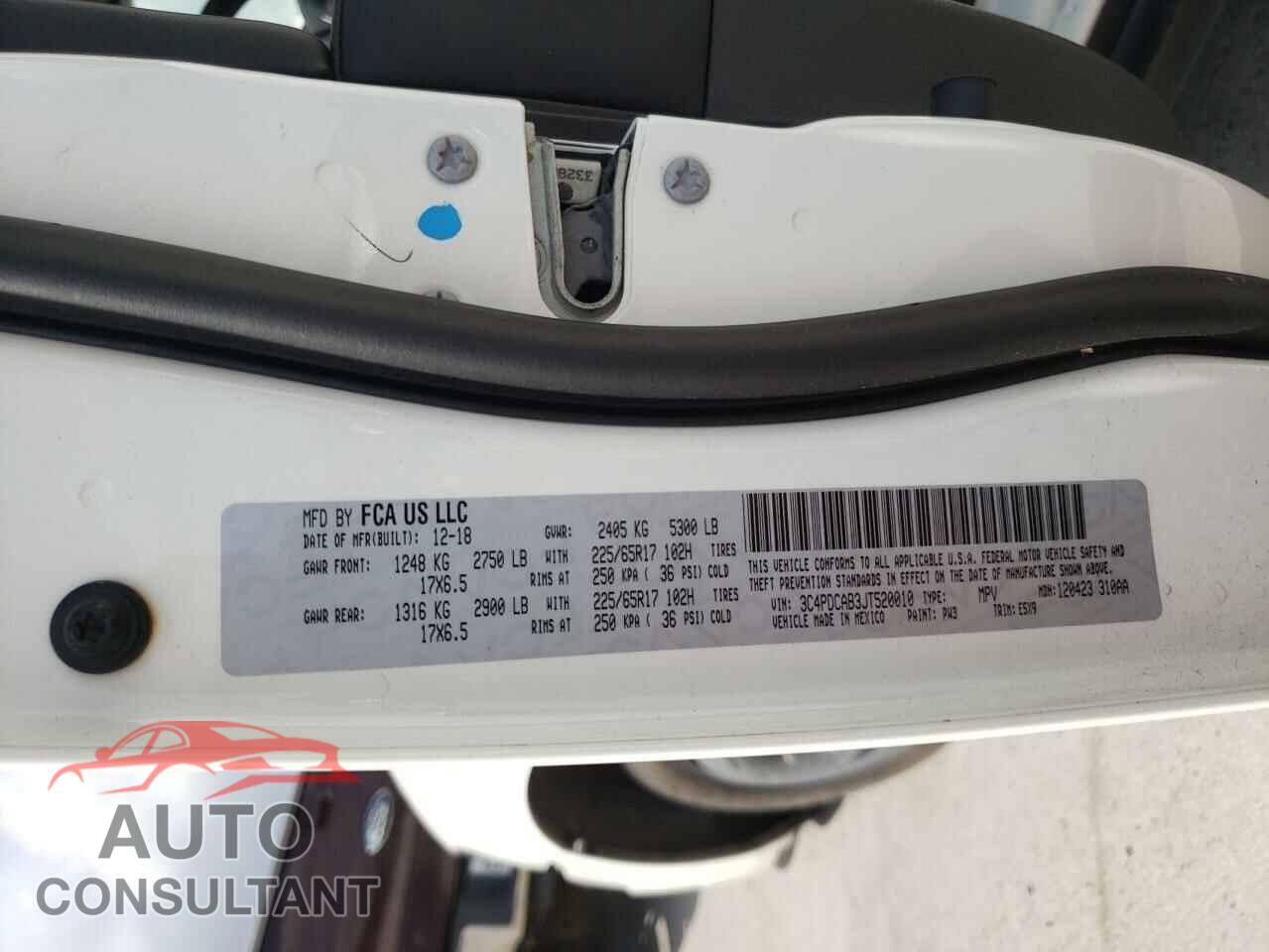 DODGE JOURNEY 2018 - 3C4PDCAB3JT520010