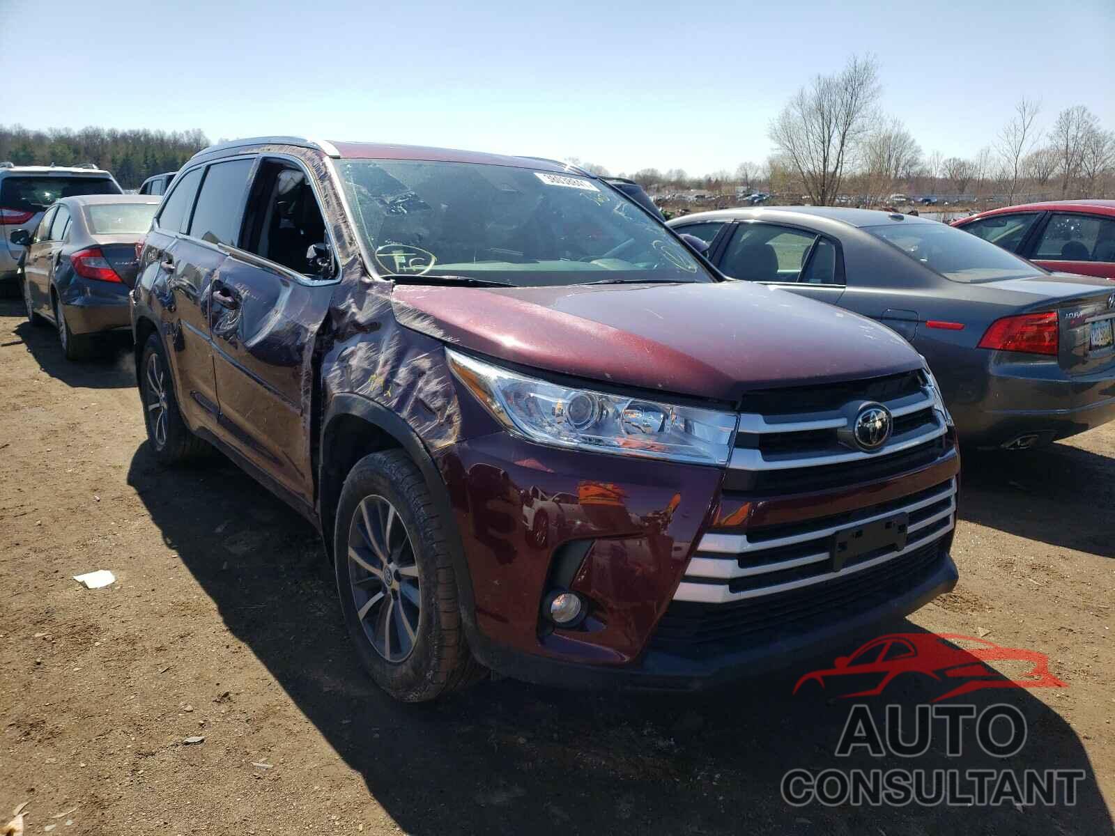 TOYOTA HIGHLANDER 2018 - 5TDJZRFH6JS858079
