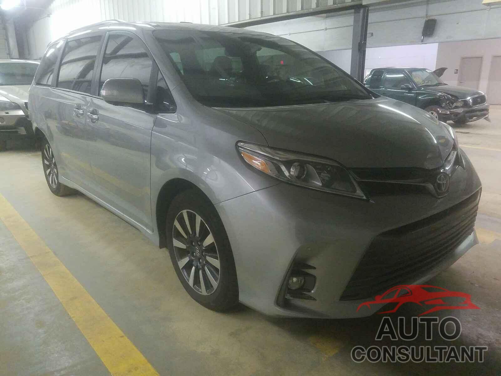 TOYOTA SIENNA 2019 - 5TDYZ3DC7KS003055