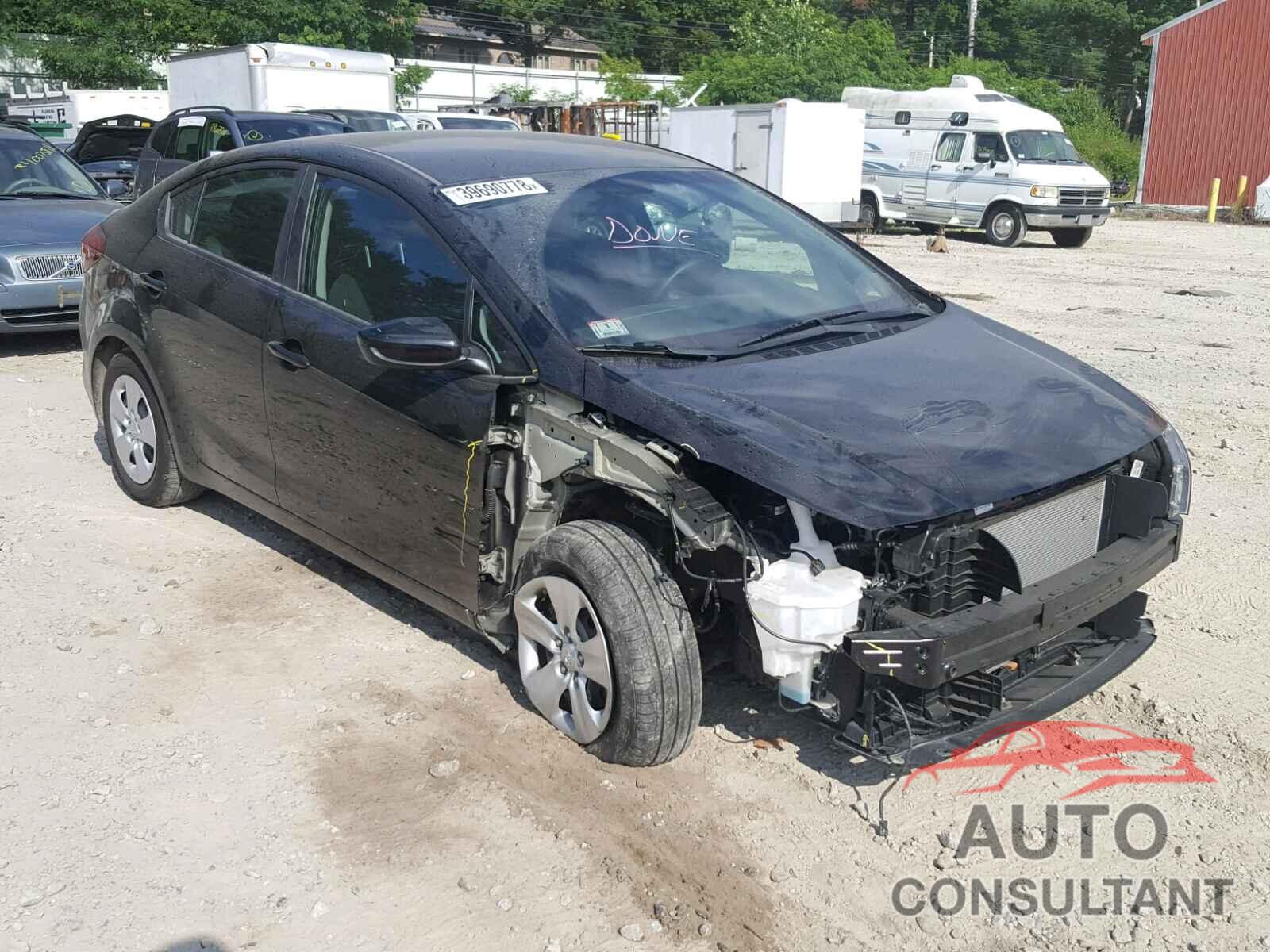 KIA FORTE 2018 - 3KPFK4A72JE197768