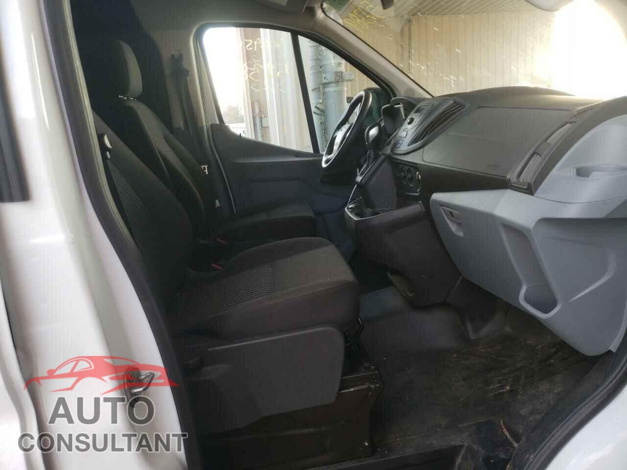 FORD TRANSIT CO 2019 - 1FTYR2YM2KKA25484