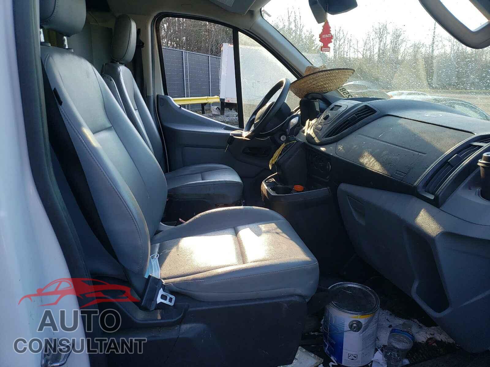 FORD TRANSIT CO 2017 - 1FTYE9ZM2HKB01099
