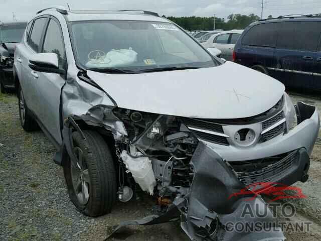 TOYOTA RAV4 2015 - JTMRFREV7FD115100