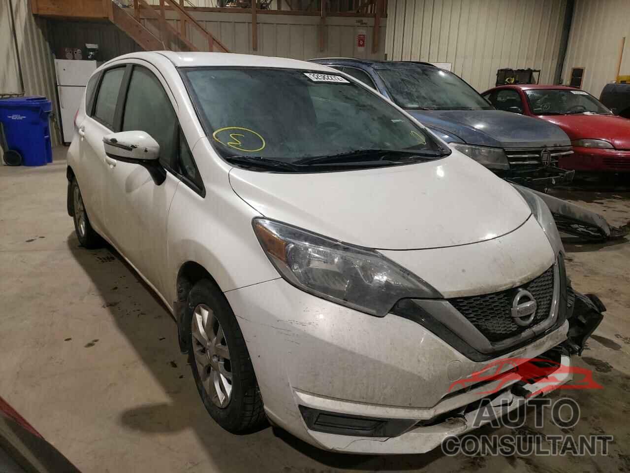 NISSAN VERSA 2018 - 3N1CE2CP9JL361883